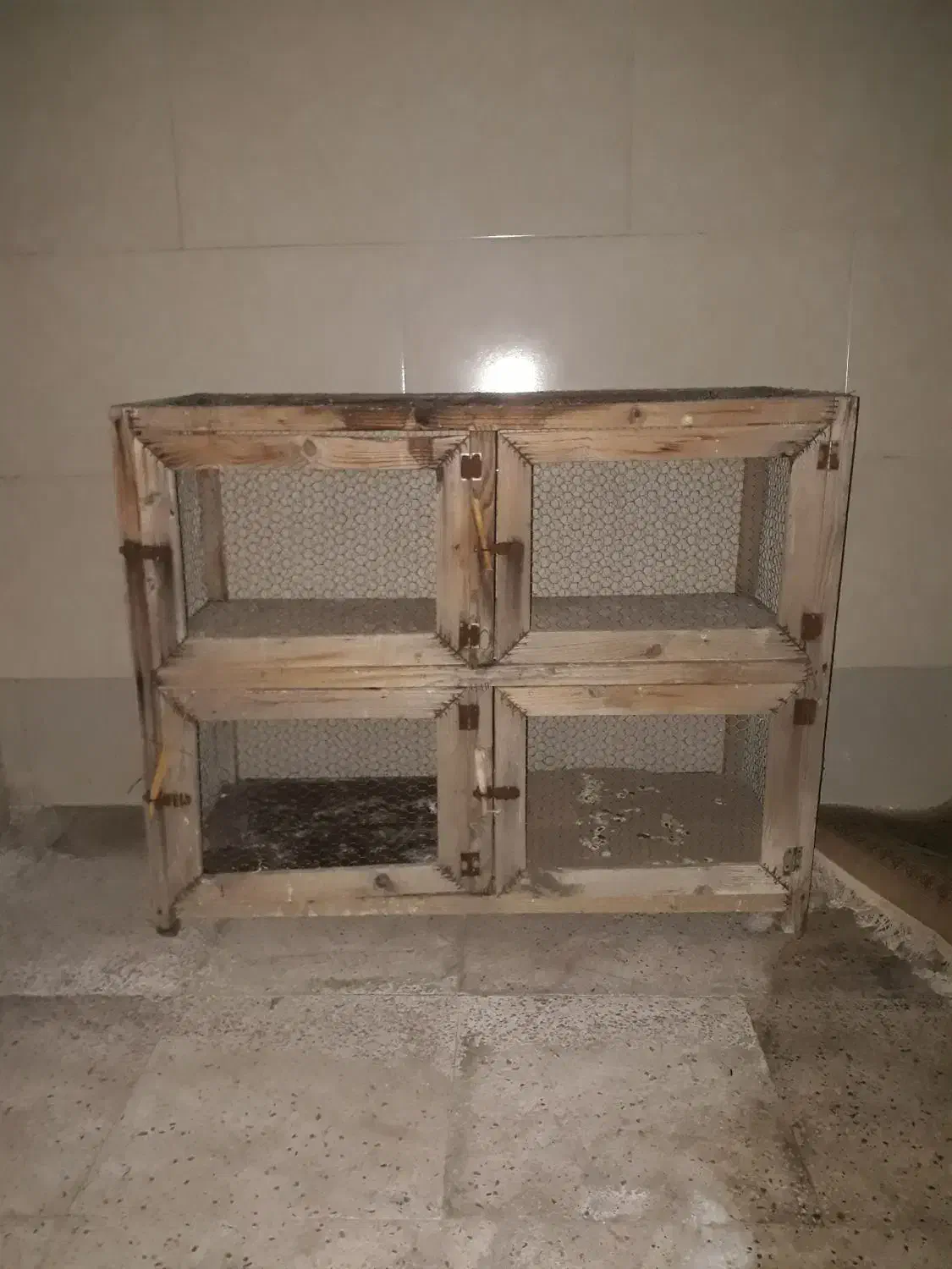 جفتگاه کبوتر چهار جفتی چوب نراد قدیمی|لوازم جانبی حیوانات|گرگان, |دیوار