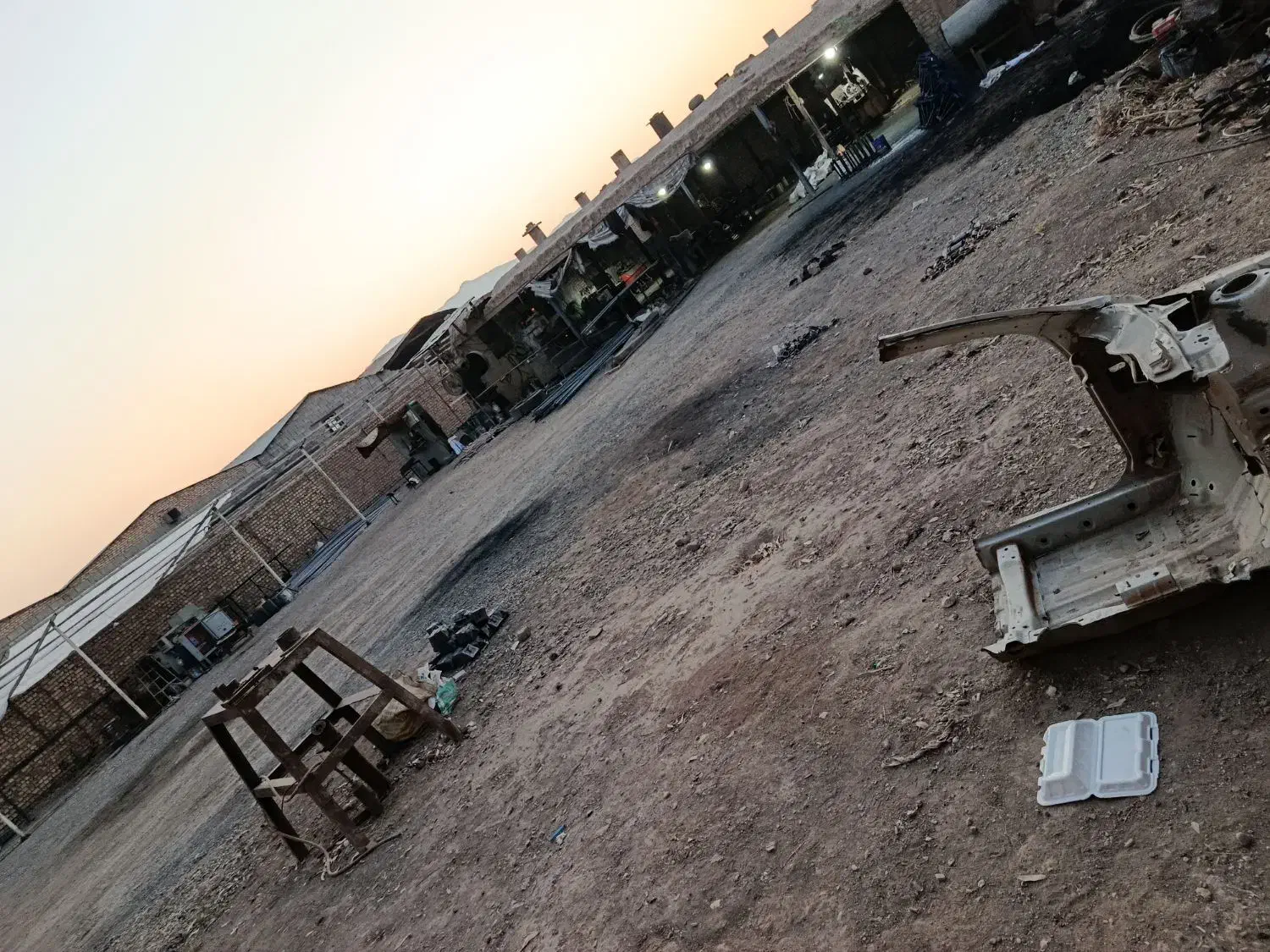 اجاره کارگاه|اجارهٔ دفتر صنعتی، کشاورزی، تجاری|قم, جاده معدن|دیوار