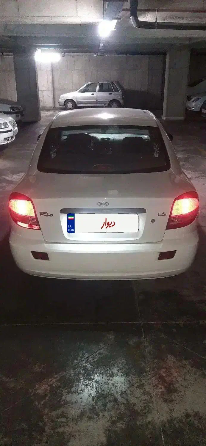 ریو ۸۸ بی رنگ|خودرو سواری و وانت|اسلام‌شهر, باغ فیض|دیوار