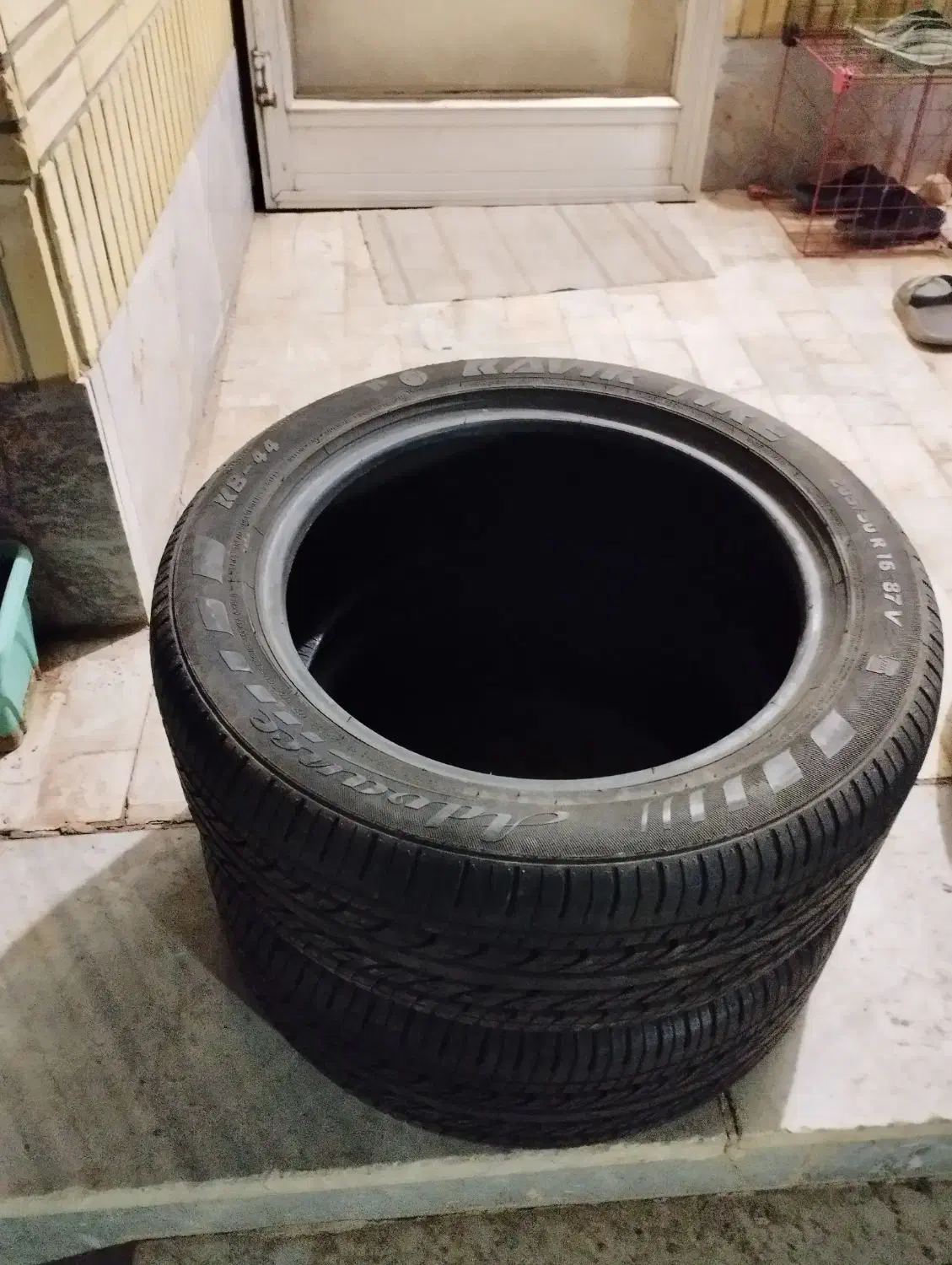 دو حلقه لاستیک ۲۰۵/۵۰/۱۶|قطعات یدکی و لوازم جانبی|شاهینشهر, نبوت|دیوار