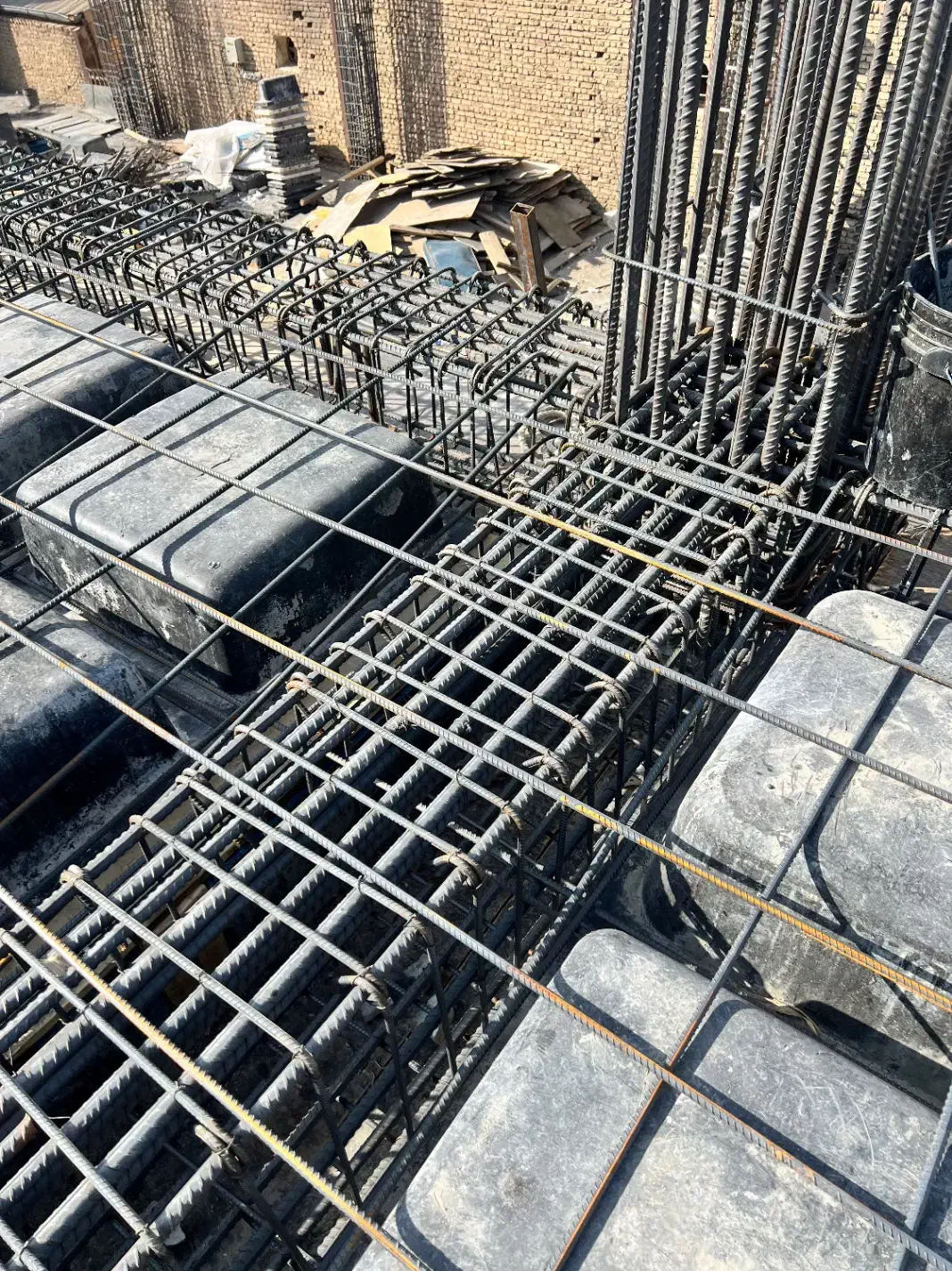 نیازمند ارماتوربند|استخدام معماری، عمران و ساختمانی|جاجرود, |دیوار