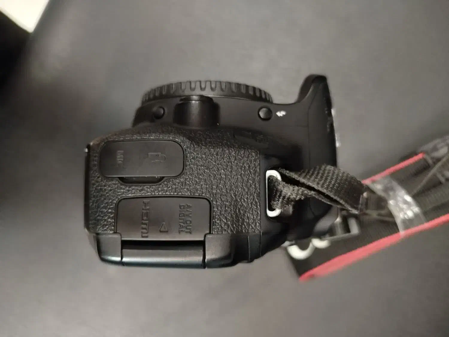 دوربین عکاسی 700d کاملا سالم|دوربین عکاسی و فیلمبرداری|اصفهان, هزارجریب|دیوار