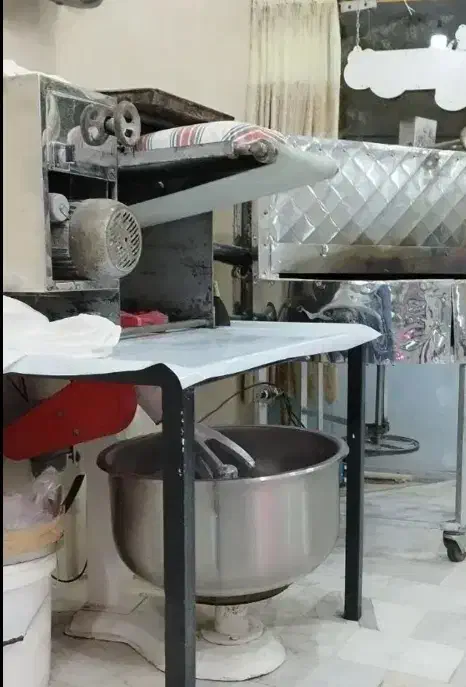 یک عدد خمیرگیر120کیلو ویک عدد وابر|فروشگاه و مغازه|سریش آباد, |دیوار