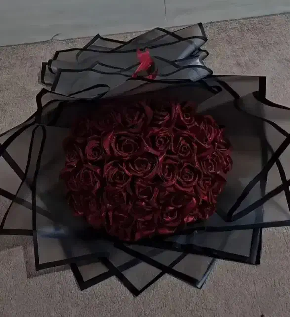 گل روبانی شاینی|گل مصنوعی|مرند, |دیوار