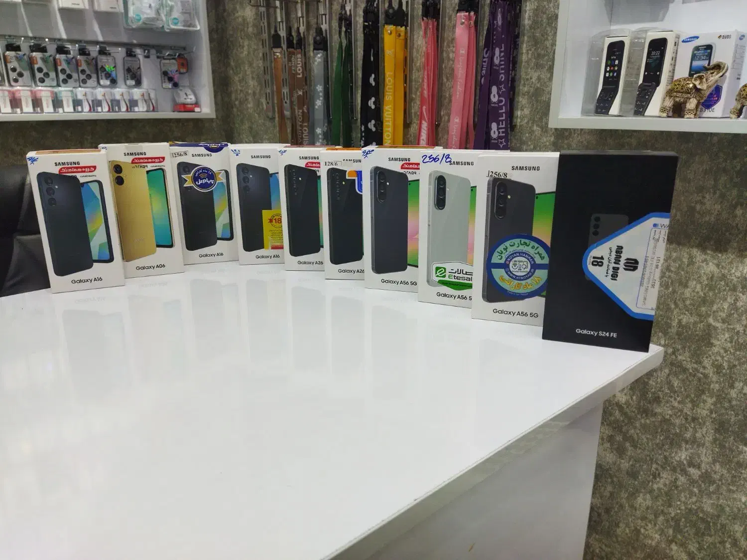 فروش اقساط تمام مدل های تلفن همراه در ژاکان موبایل|موبایل|قم, عمار یاسر|دیوار