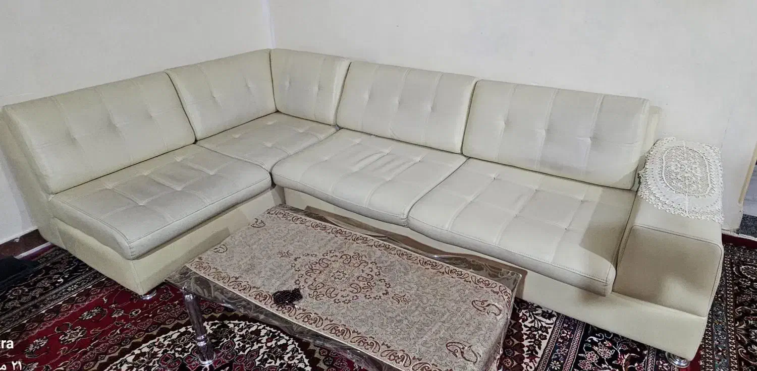 مبل ال چرم عالی با نشیمن راحت ، کم جا و چرم ممتاز|مبلمان خانگی و میز عسلی|کرمانشاه, |دیوار