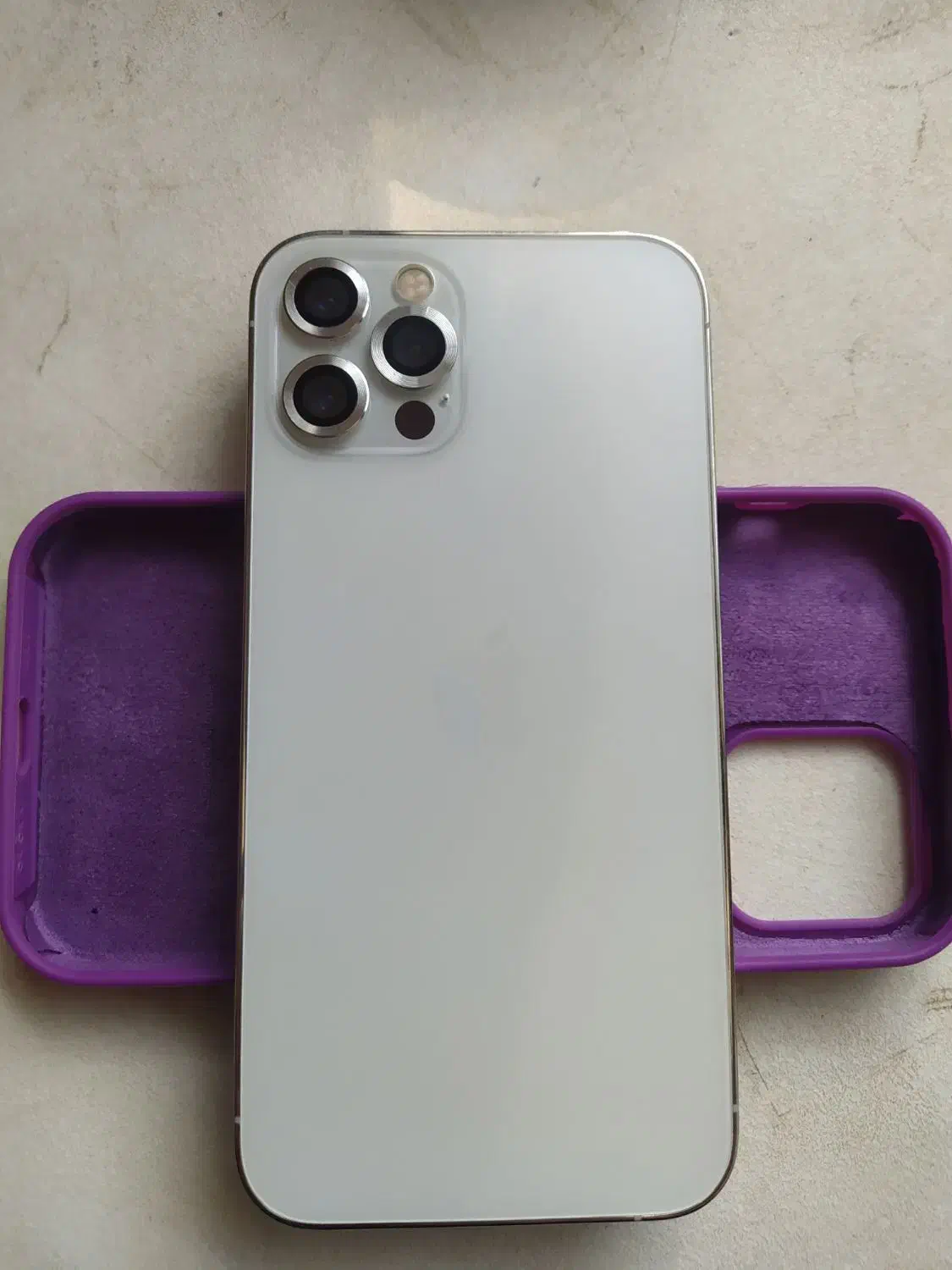 iphone 12pro|موبایل|لاهیجان, شیشه گران|دیوار