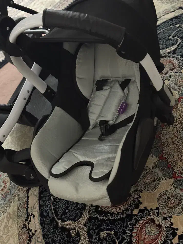 کالسکه وکریر کاملا سالم|کالسکه و لوازم جانبی|اردبیل, |دیوار