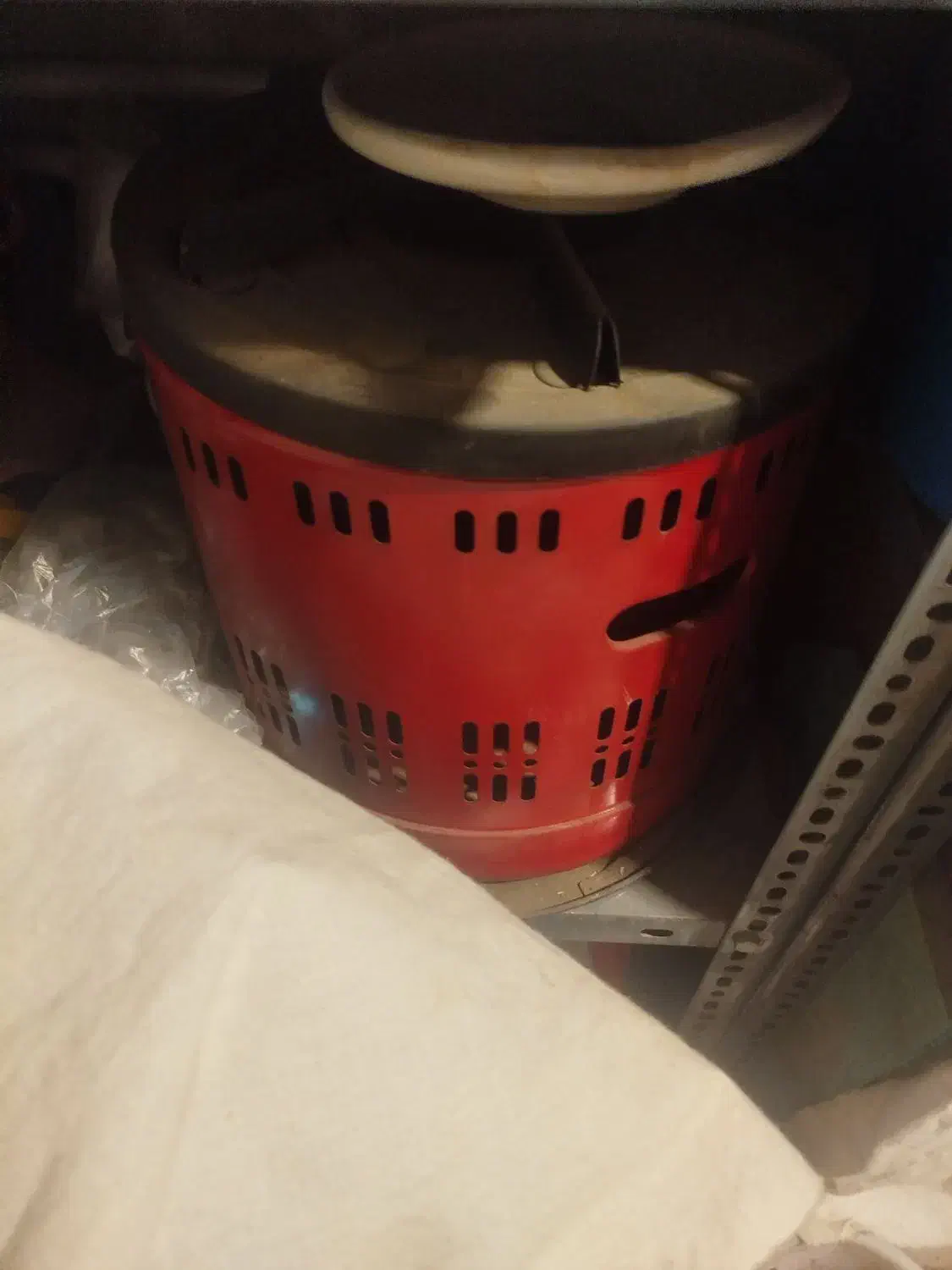 چراغ قدیمی|بخاری، هیتر، شومینه|همدان, |دیوار