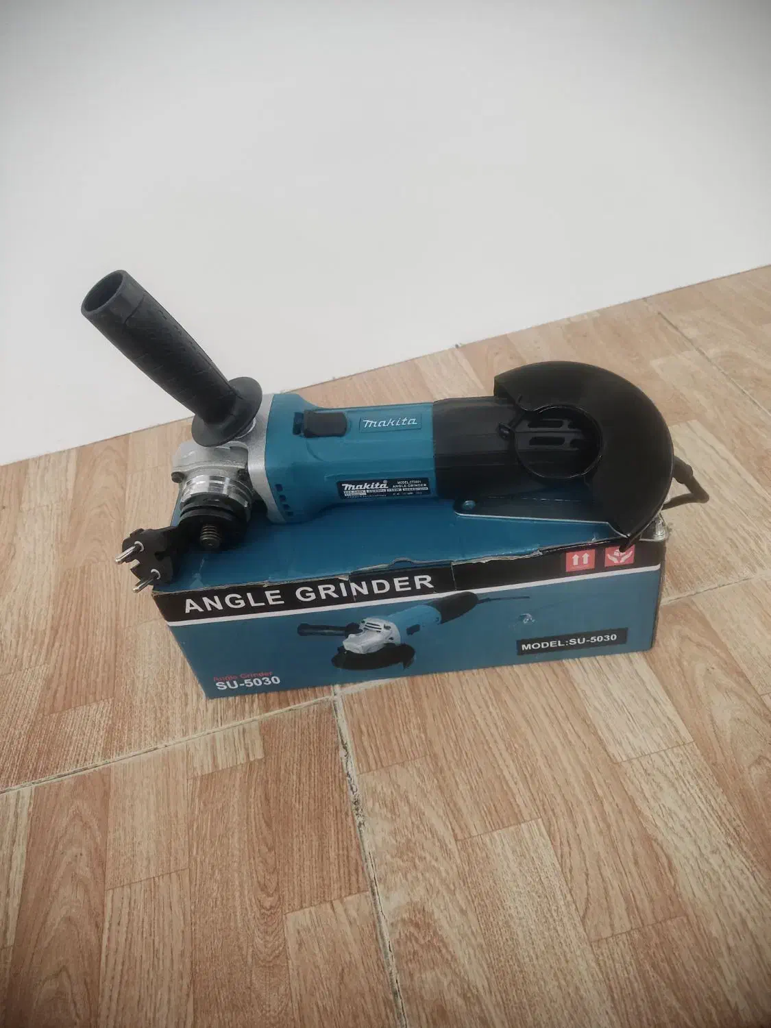 سنگ فرز .دریل برقی ماکیتا اصل|ابزارآلات|تبریز, |دیوار