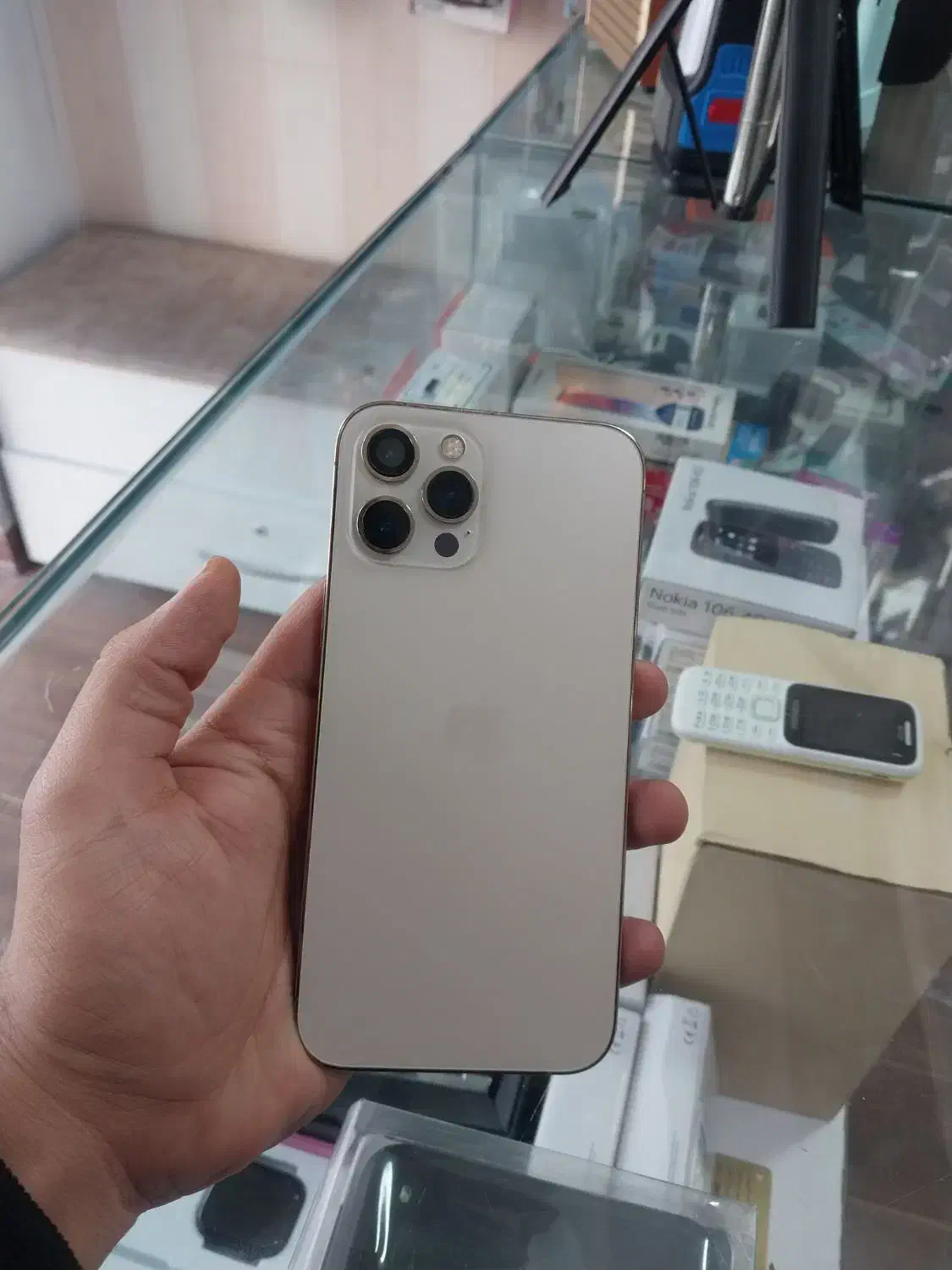 ایفون ۱۲پرومکس|موبایل|یزد, |دیوار