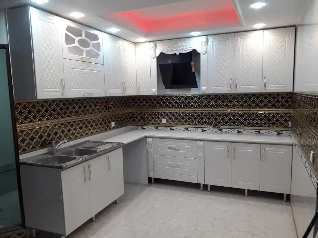 کابینت ممبران پیش ساخته ارینب تمام چوب ///VH75466|مصالح و تجهیزات ساختمان|کهنوج, |دیوار