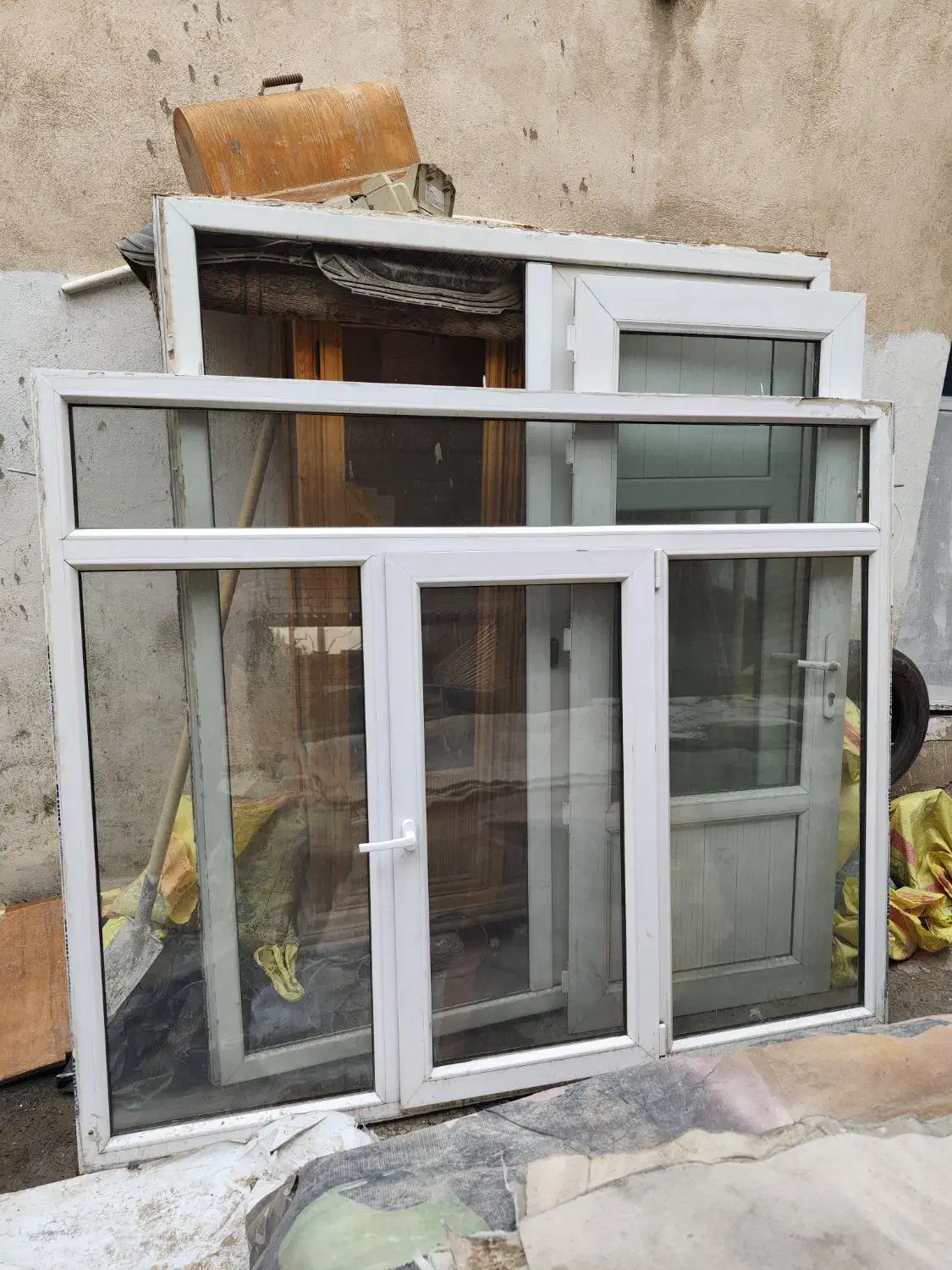 پنجره دو جداره upvc وین تک در حد نو|مصالح و تجهیزات ساختمان|آفتاب, |دیوار