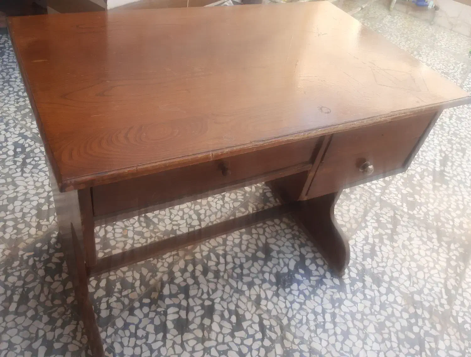 میز تحریر|میز تحریر و کامپیوتر|رامشیر, |دیوار