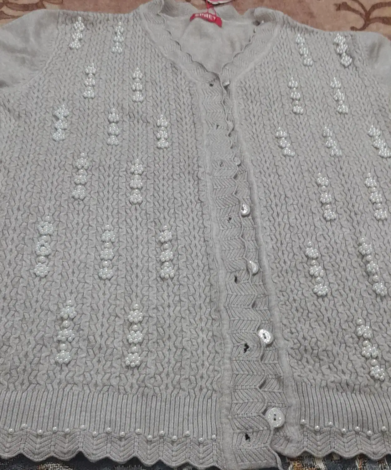 بلوز گپ کاردست خیلی زیبا برا خانمهای سخت پسند|لباس|قم, شهر قائم|دیوار