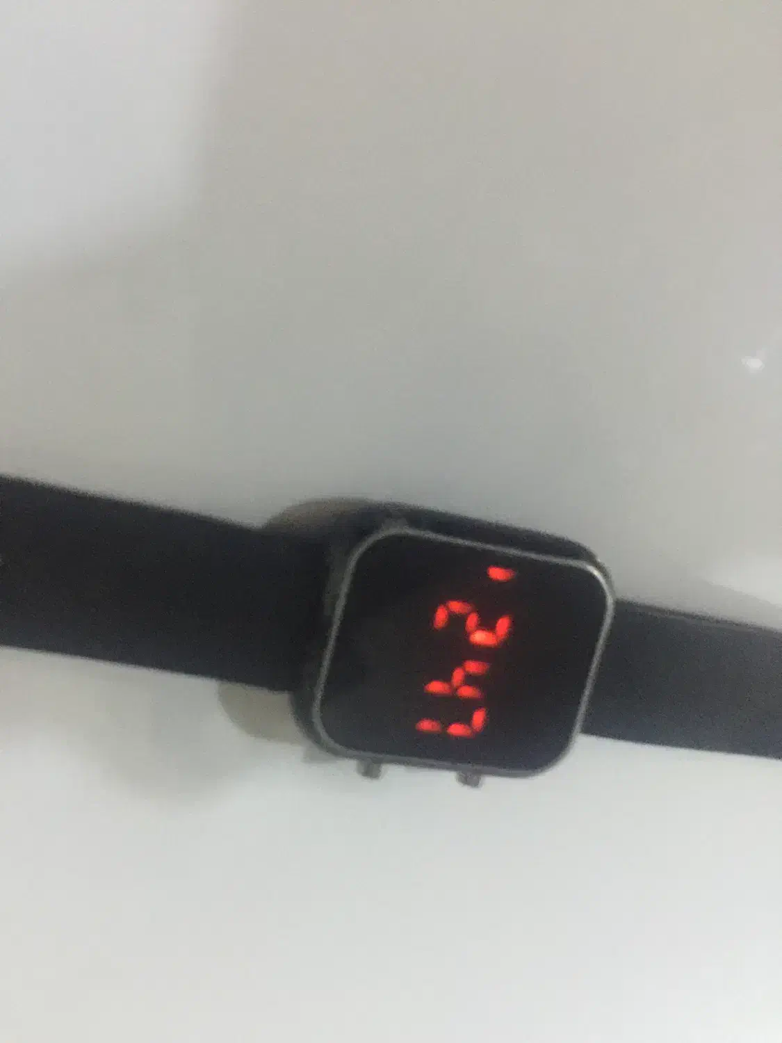 ساعت مچی پسرانه|ساعت|زاهدان, |دیوار