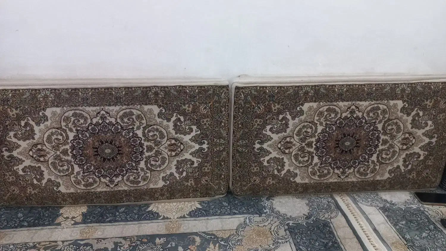 پشتی سالم|پشتی|همدان, |دیوار