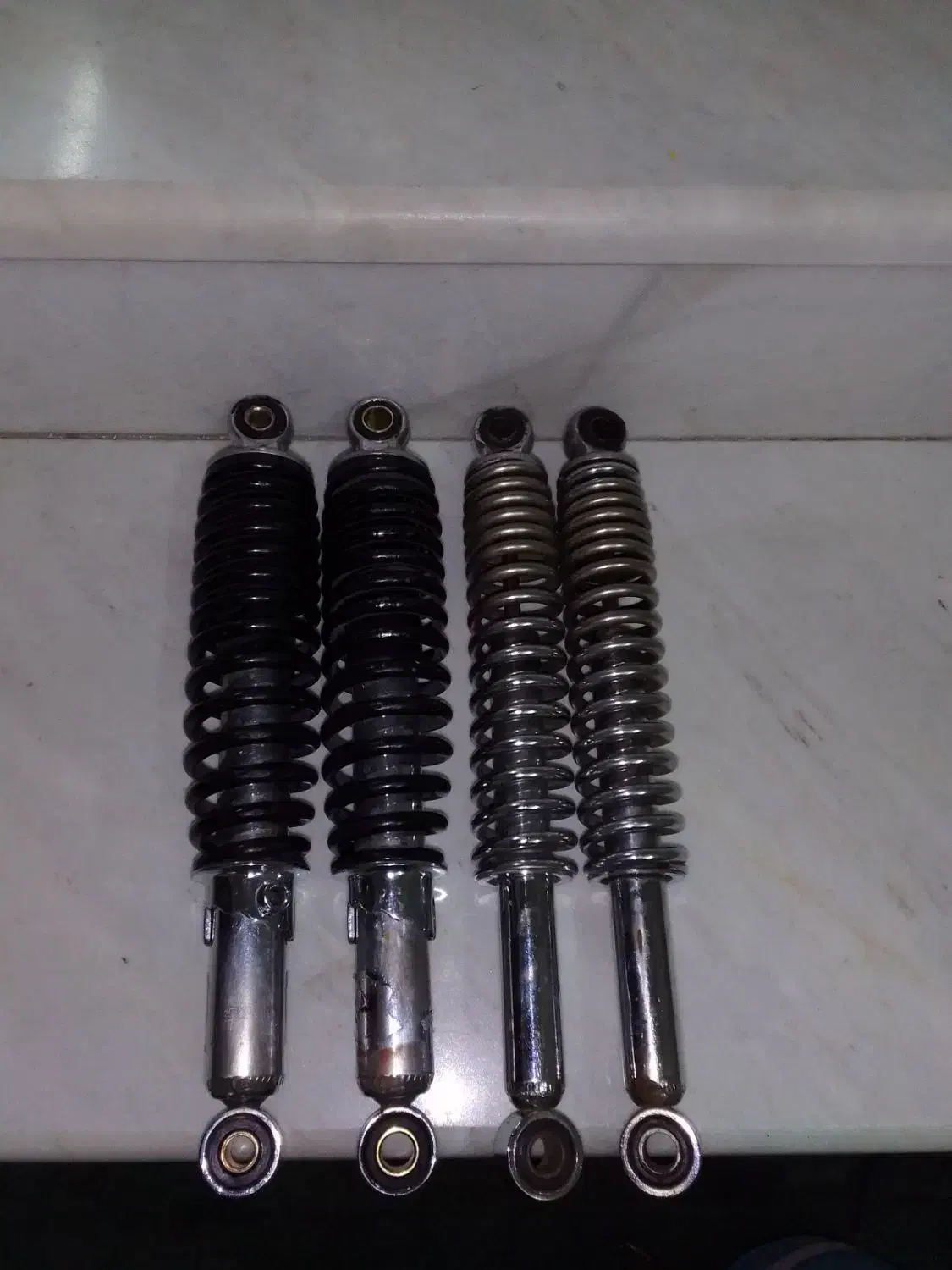 کمک فنرموتورسیکلت|قطعات یدکی و لوازم جانبی|تهران, مینای شمالی (مخبر)|دیوار