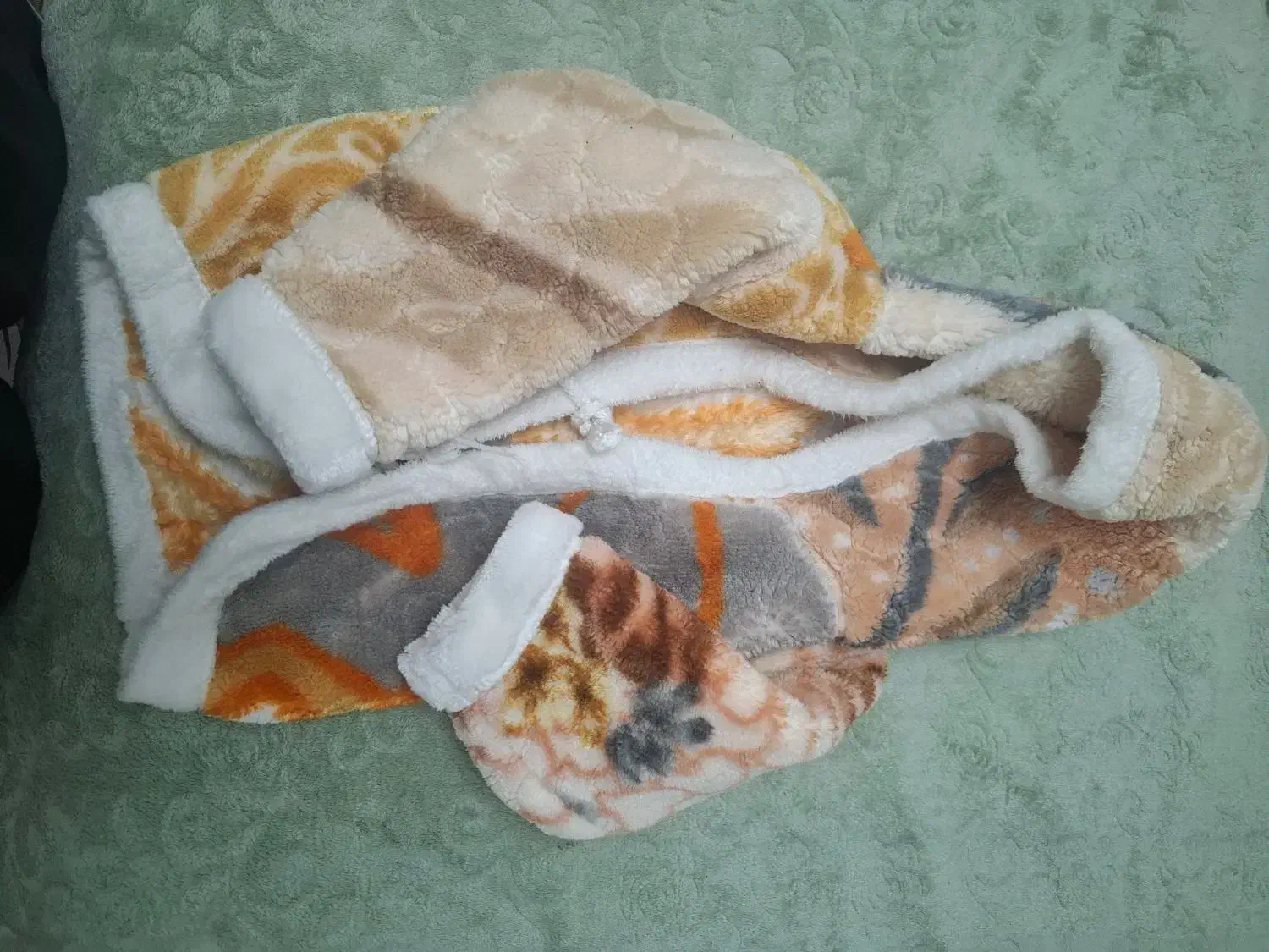 کاپشن پتویی گرم|کفش و لباس بچه|سمنان, |دیوار