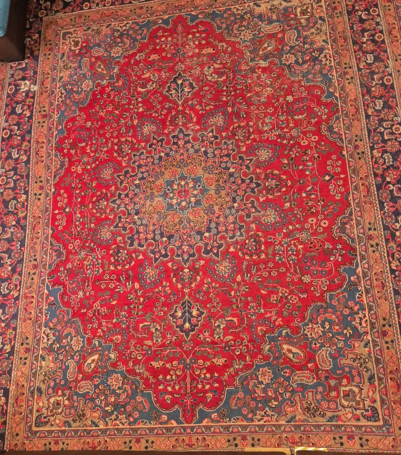 فرش دستباف قدیمی|فرش|قرچک, میرزائی شمالی|دیوار