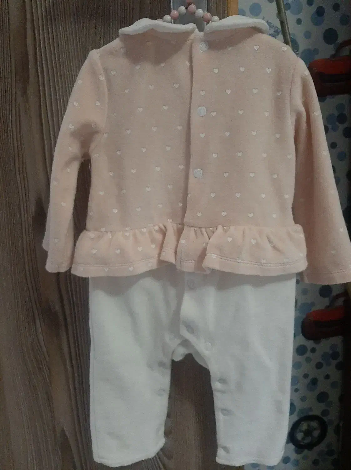 لباس نوزاد ۳ تا ۶ ماه|کفش و لباس بچه|گلستان (تهران), |دیوار