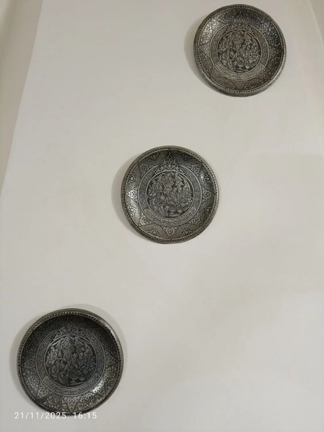 سینی مسی|کلکسیون اشیاء عتیقه|ملارد, |دیوار