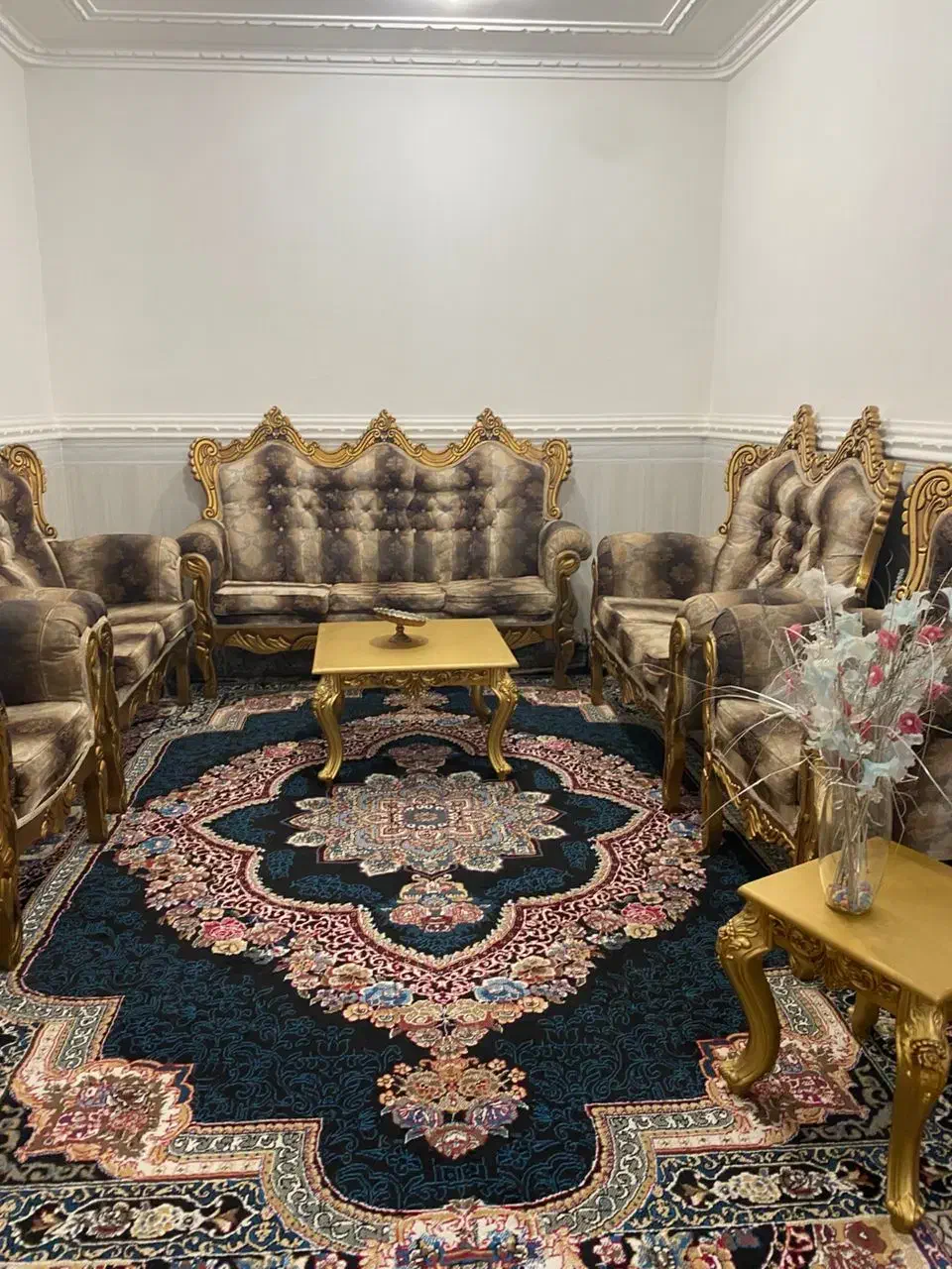 مبل و جلو مبلی|مبلمان خانگی و میز عسلی|جیرفت, |دیوار