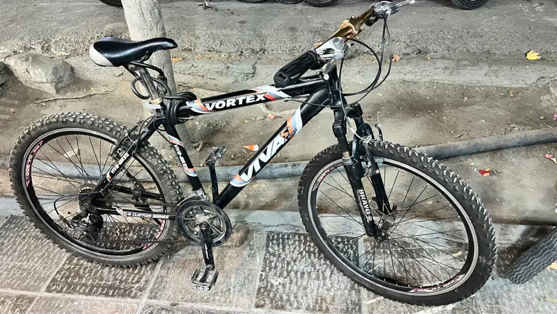 ۲۶ ویوا تایوانی تنه المینیوم|دوچرخه، اسکیت، اسکوتر|اصفهان, احمدآباد|دیوار