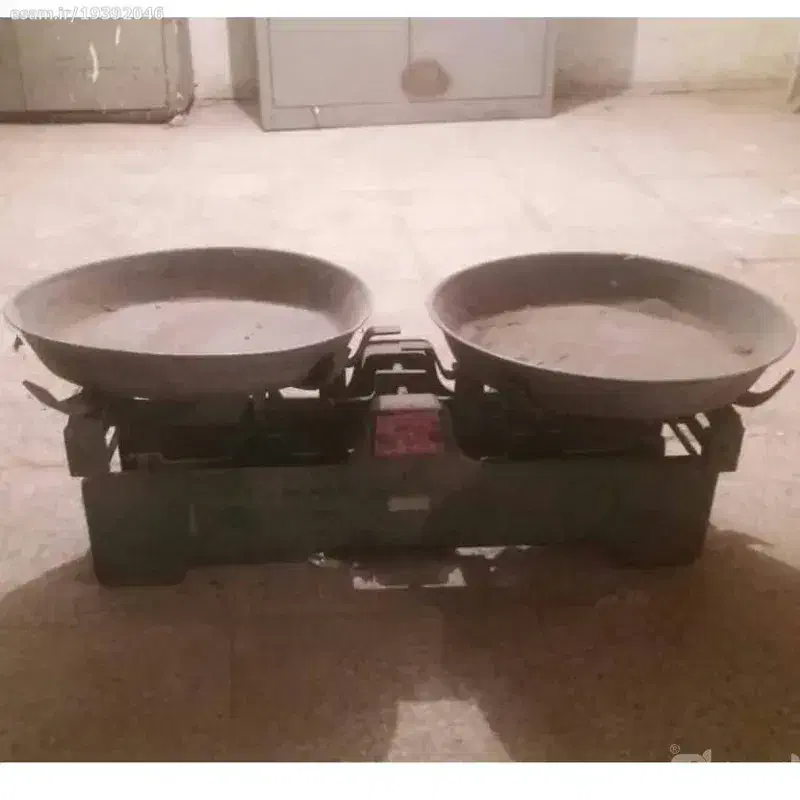 ترازو سنگی قدیمی|فروشگاه و مغازه|شهریار, دهشاد بالا|دیوار