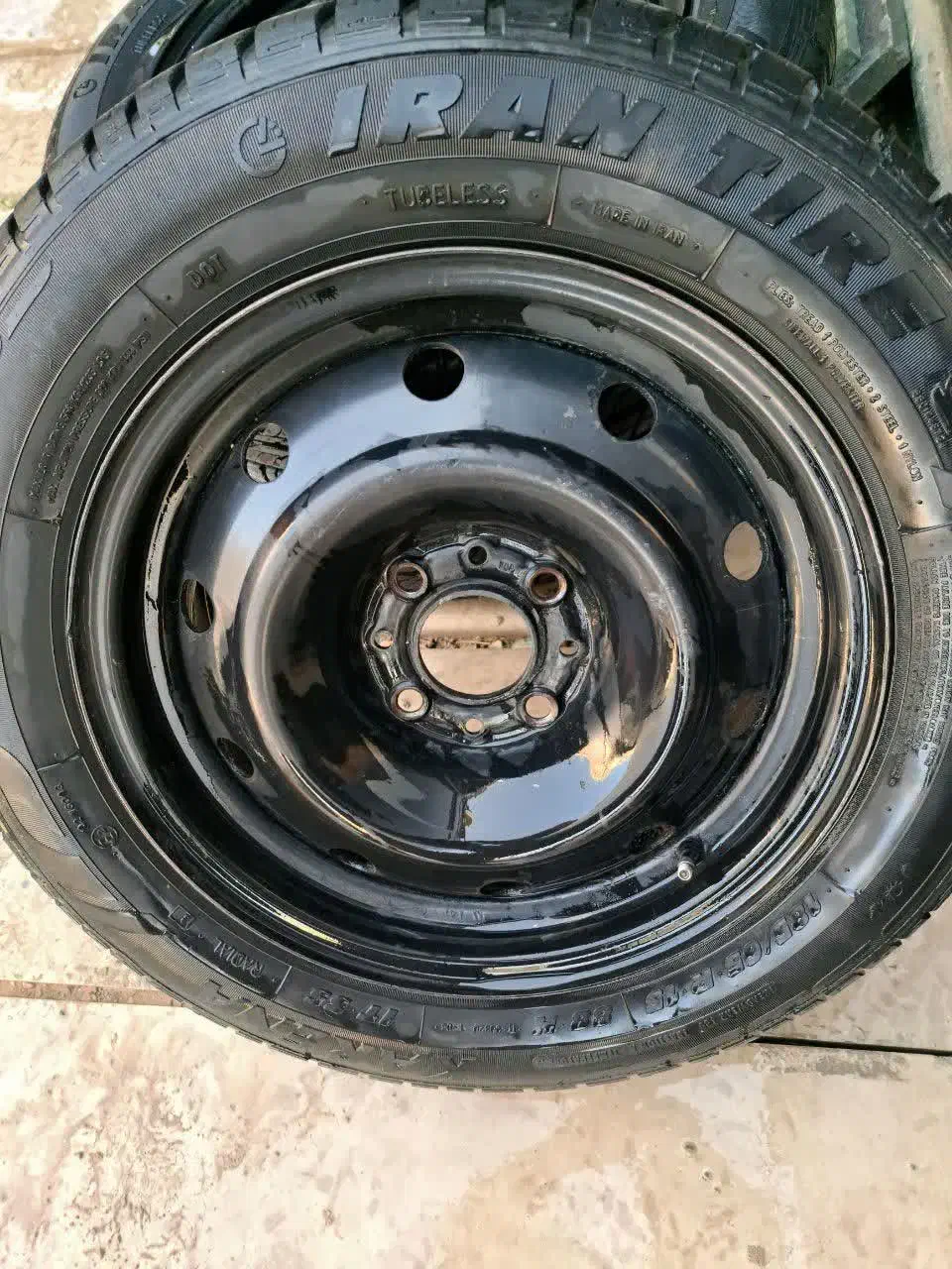 لاستیک پژو سمند روا 185 65 R15 حدود نود درصد|قطعات یدکی و لوازم جانبی|اصفهان, قهجاورستان|دیوار