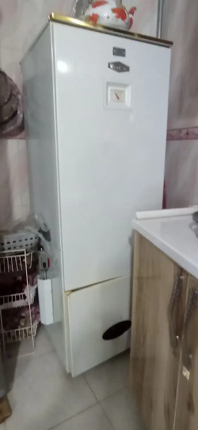 فروش بخاطر خرید دیواری|آبگرمکن، پکیج، شوفاژ|اهر, |دیوار