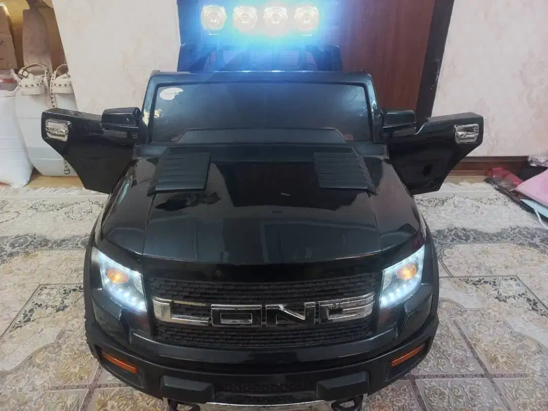 ماشین شارژی LONG دونفره شیک کاملا سالم در حد نو|اسباببازی بچه|تهران, شادآباد|دیوار