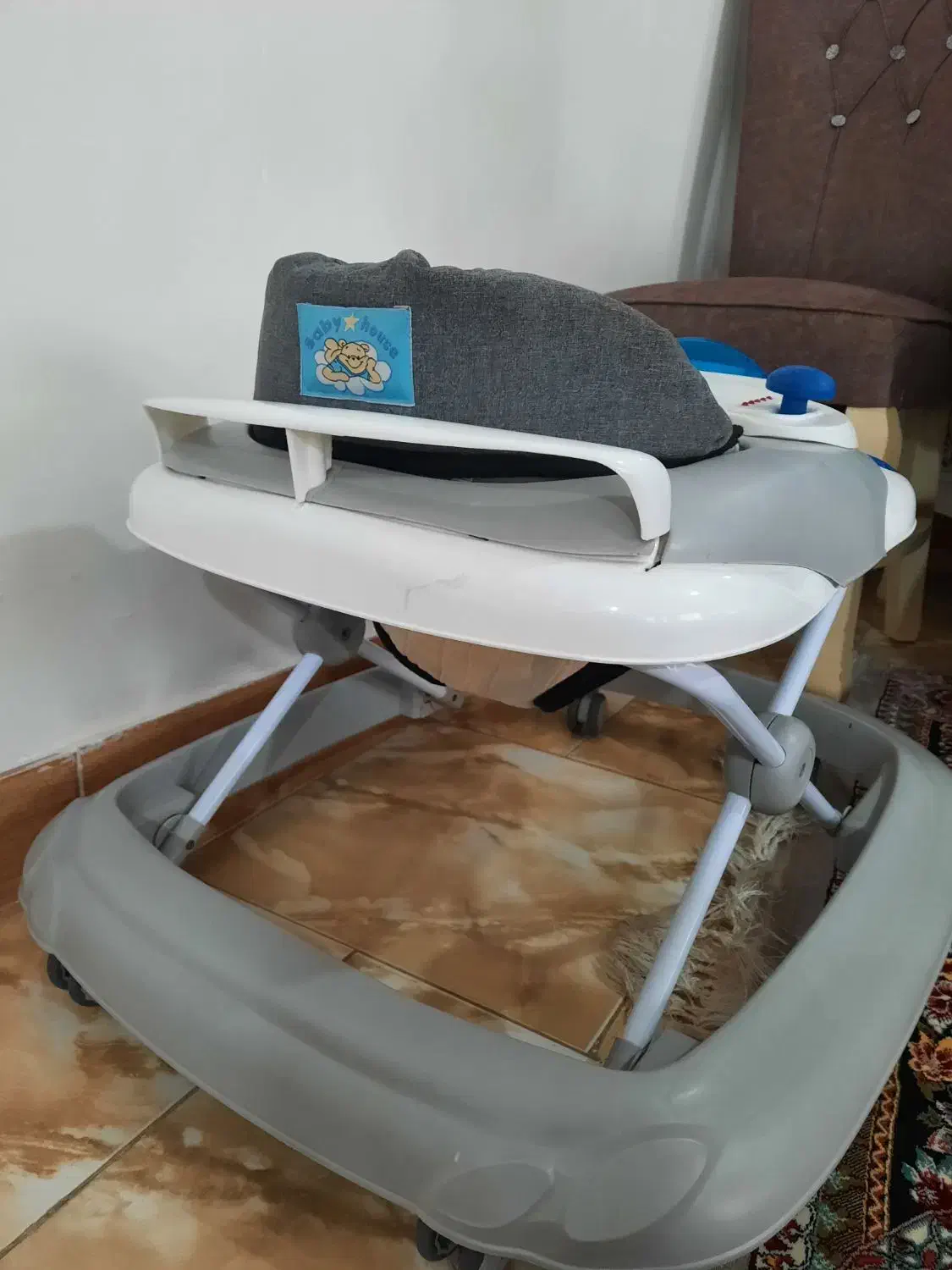 وسایل بچه|اسباب و اثاث بچه|ساری, |دیوار