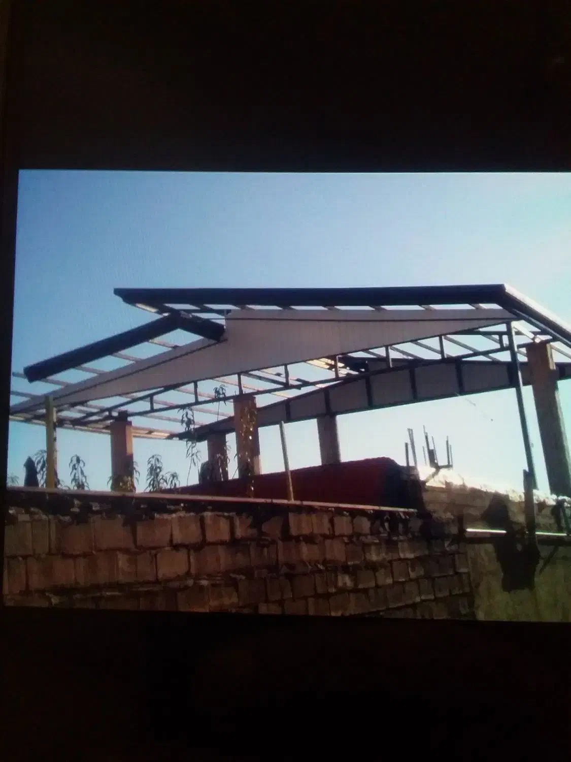 اجرای‌جوشکاری‌شیروانی‌واسکلیت‌وغیره|خدمات پیشه و مهارت|میانه, |دیوار