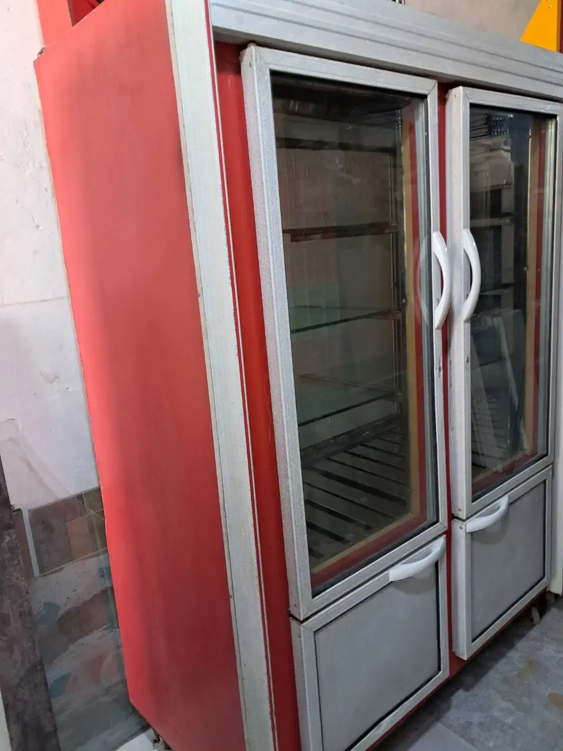 یخچال ایستاده چهاردر وتک در|فروشگاه و مغازه|قم, شهرک فاطمیه|دیوار