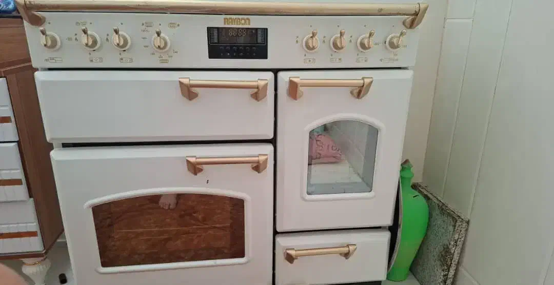 اجاق گاز ریبون.چند کاره|اجاق گاز و لوازم برقی پخت‌وپز|خمینی‌شهر, |دیوار