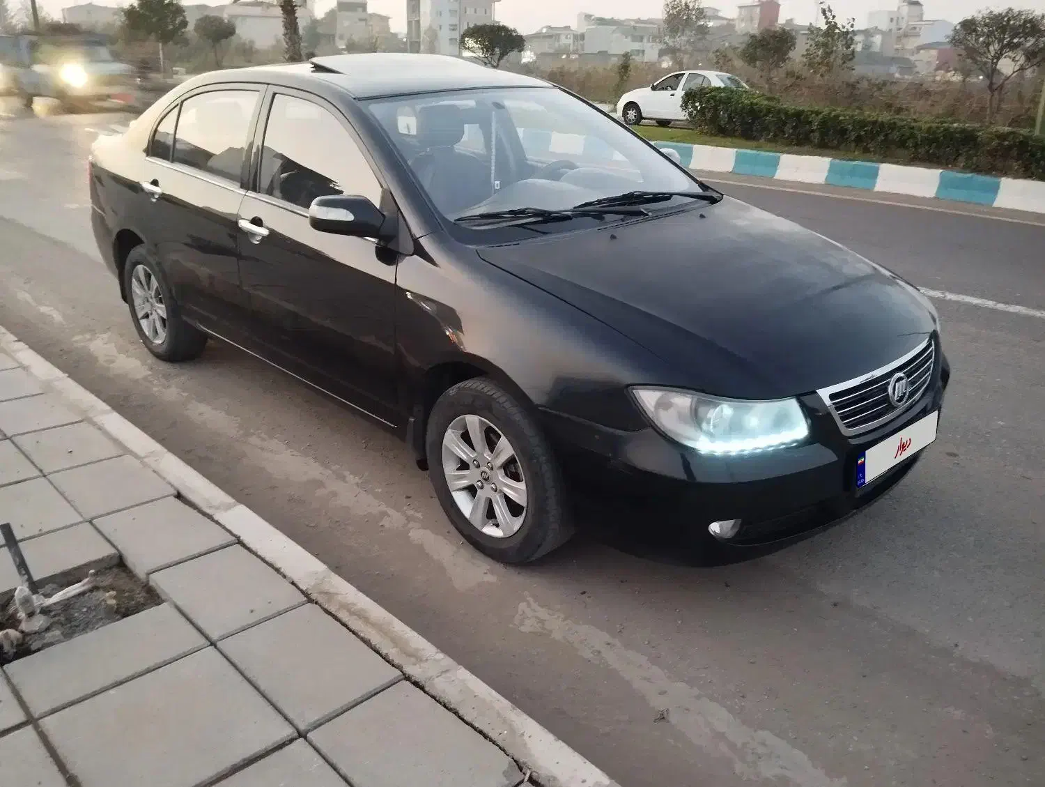 لیفان ۶۲۰ 1800|خودرو سواری و وانت|لنگرود, |دیوار