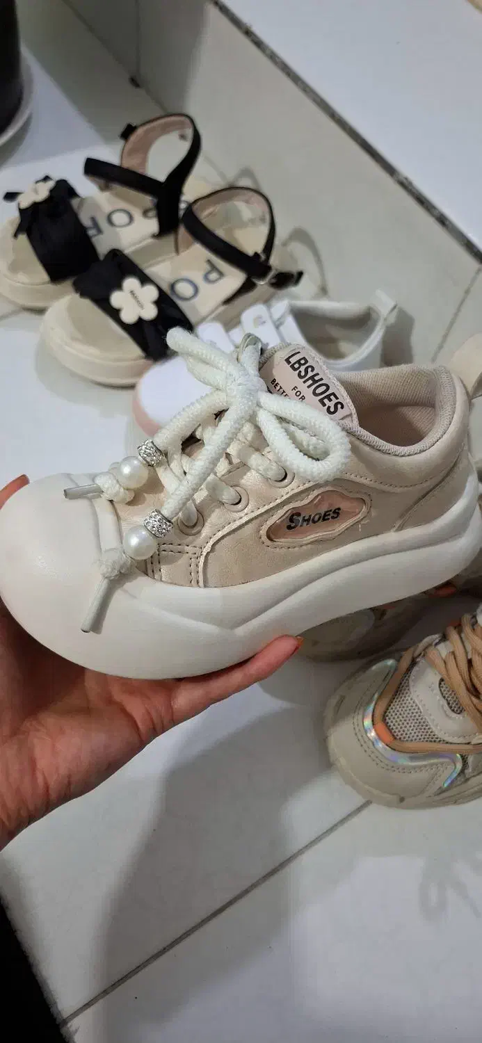 کتونی وصندل بچگانه|کفش و لباس بچه|قائمشهر, |دیوار