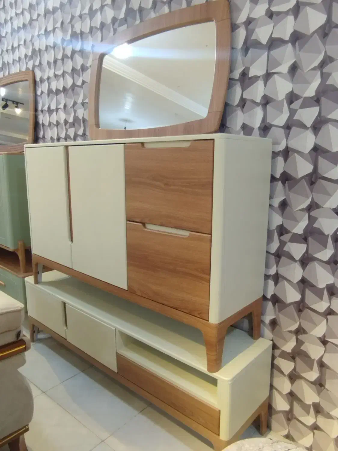 میز تلویزیون کرم گردویی زرکالا|میز تلویزیون|یاسوج, |دیوار