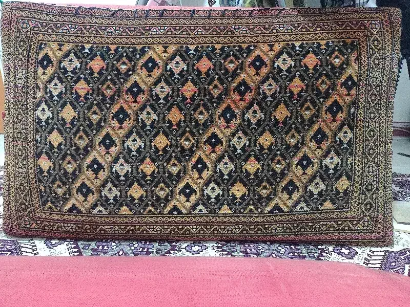 پشتی دیواری|پشتی|رشت, جماران|دیوار