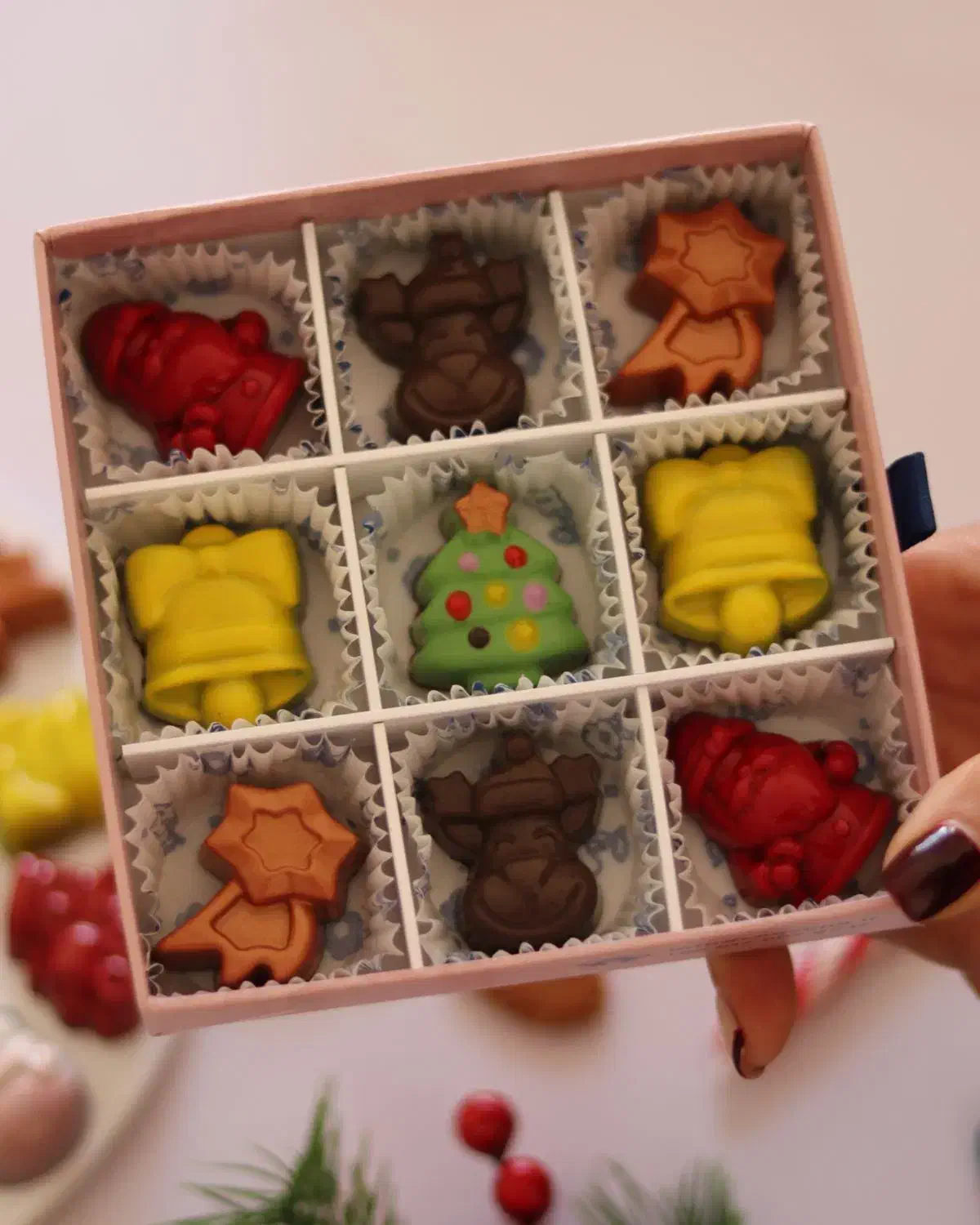 آموزش تخصصی و سفارش شکلات دست‌ساز شیراز|خدمات آموزشی|شیراز, هفت تنان|دیوار