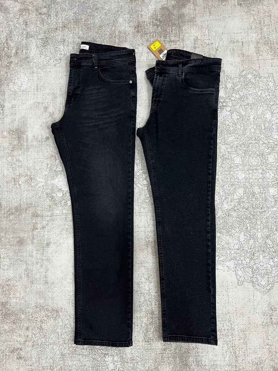 دو عدد شلوار جین ذغالی نو|لباس|قزوین, |دیوار