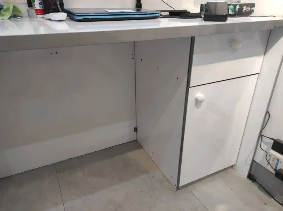 دکور ویترین پیشخوان و قفسه فروشگاهی تمام ام دی اف|فروشگاه و مغازه|بروجرد, |دیوار