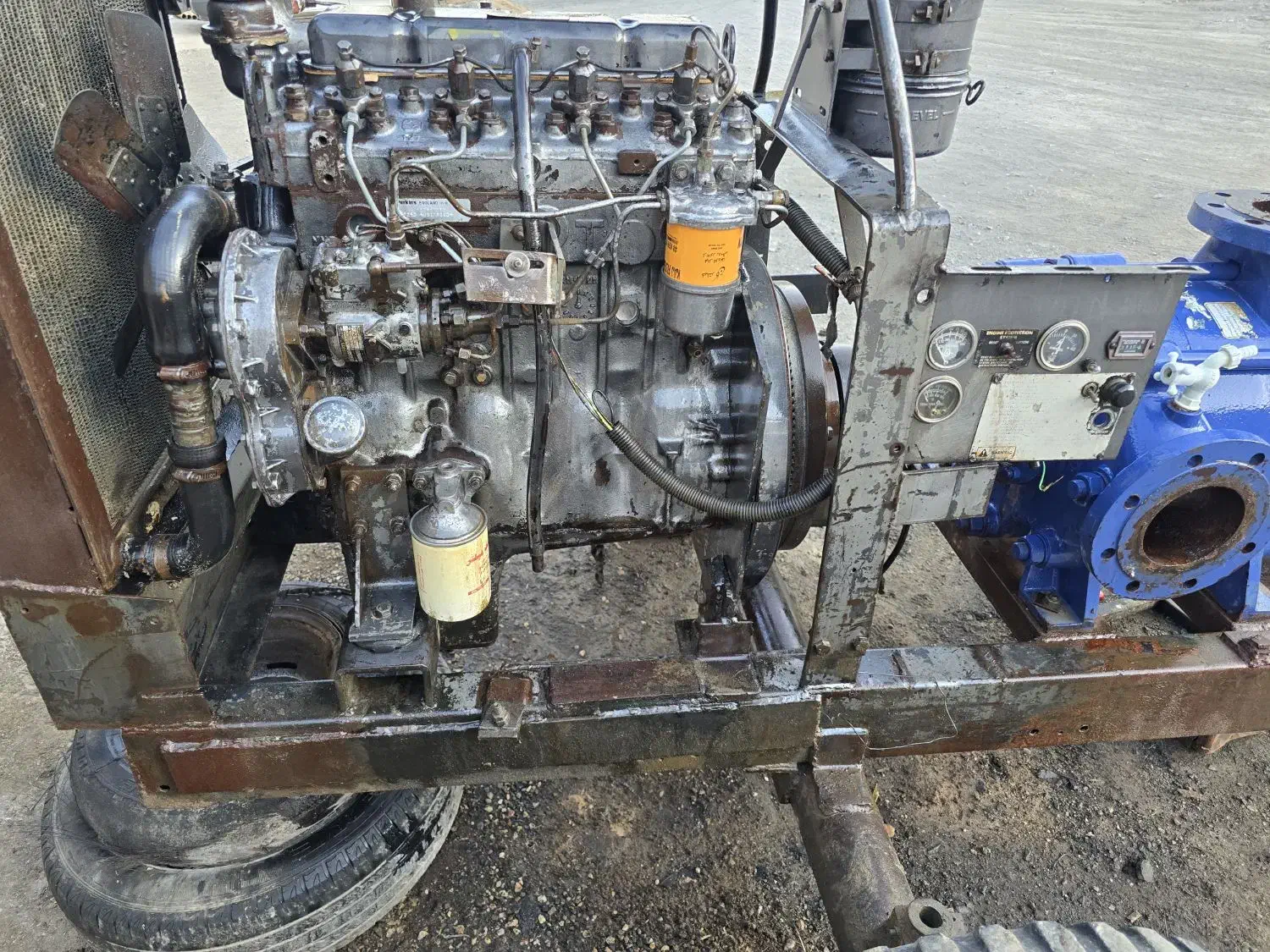 موتور پرکنز با پمپ|ماشینآلات صنعتی|بیجار, |دیوار