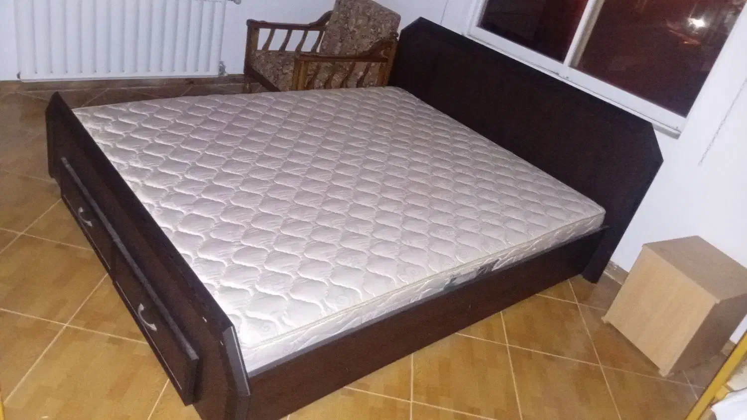 تخت دونفره ام دی اف کشودارباتشک|تخت و سرویس خواب|رویان, |دیوار