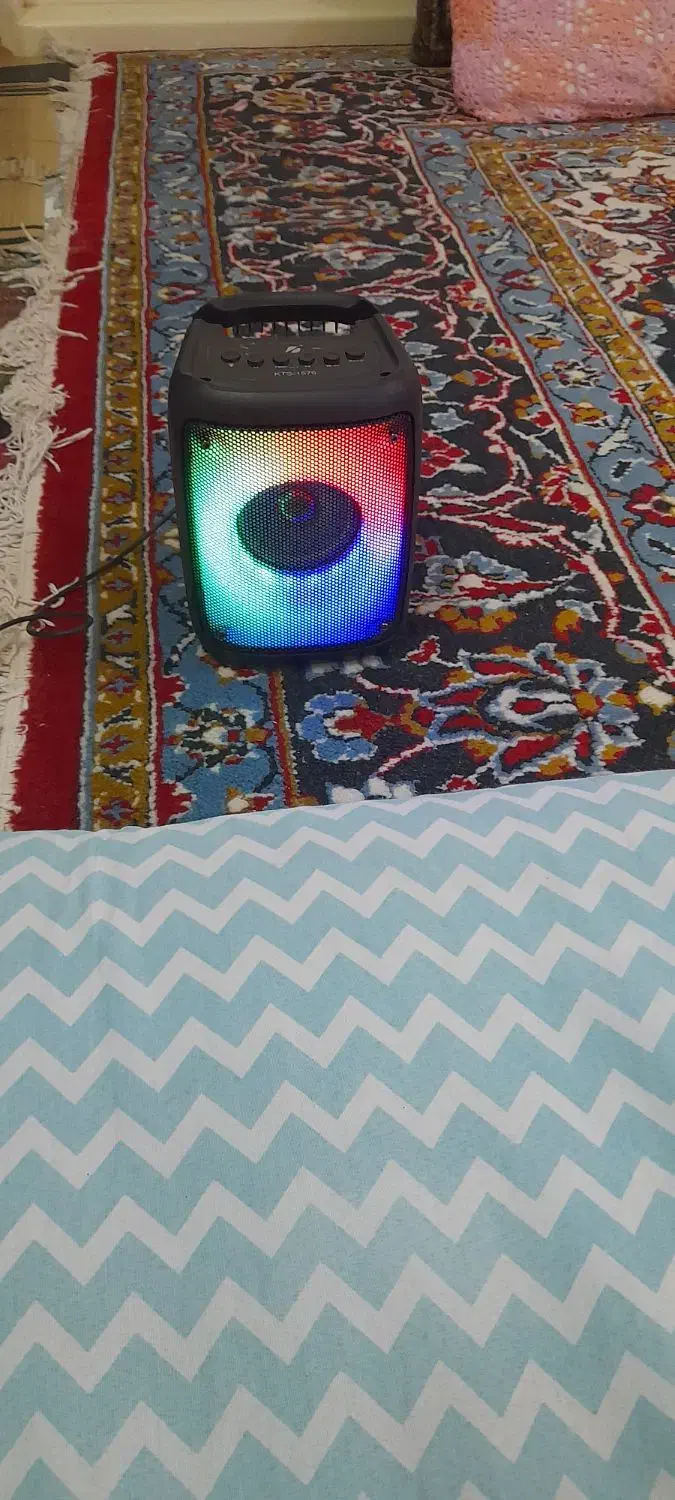 اسپیکر نو|پخشکننده همراه|نیشابور, میدون بار|دیوار