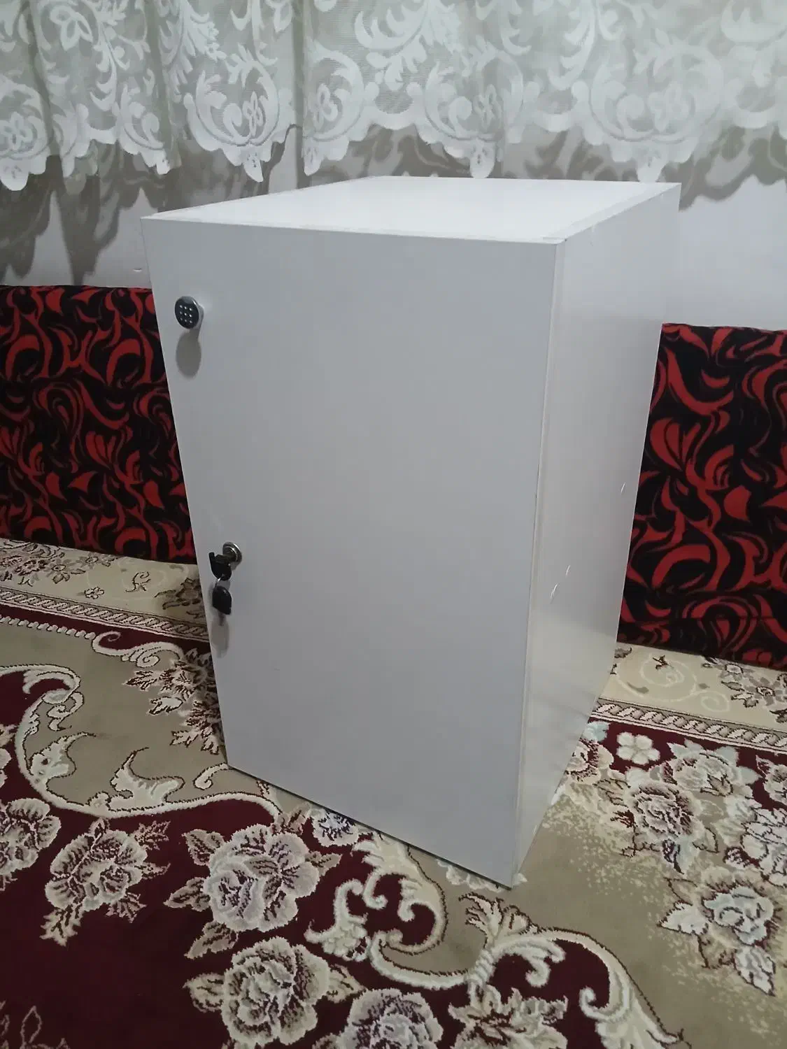 کمد کوچیک شخصی|جاکفشی، کمد، دراور|قم, شاه ابراهیم|دیوار