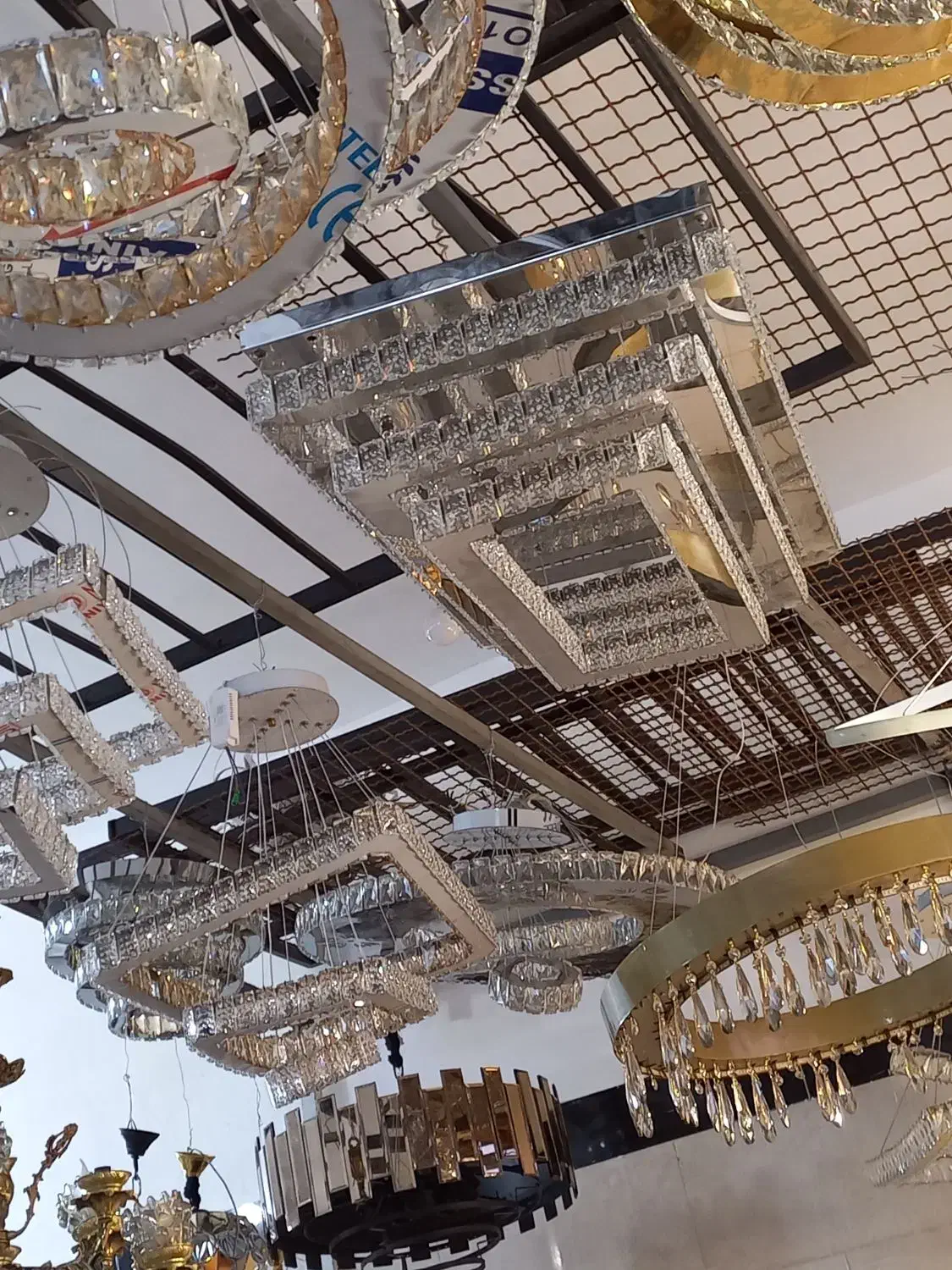 فروش لوستر شروع قیمت از ۳ ملیون|لوستر و چراغ آویز|مراغه, |دیوار