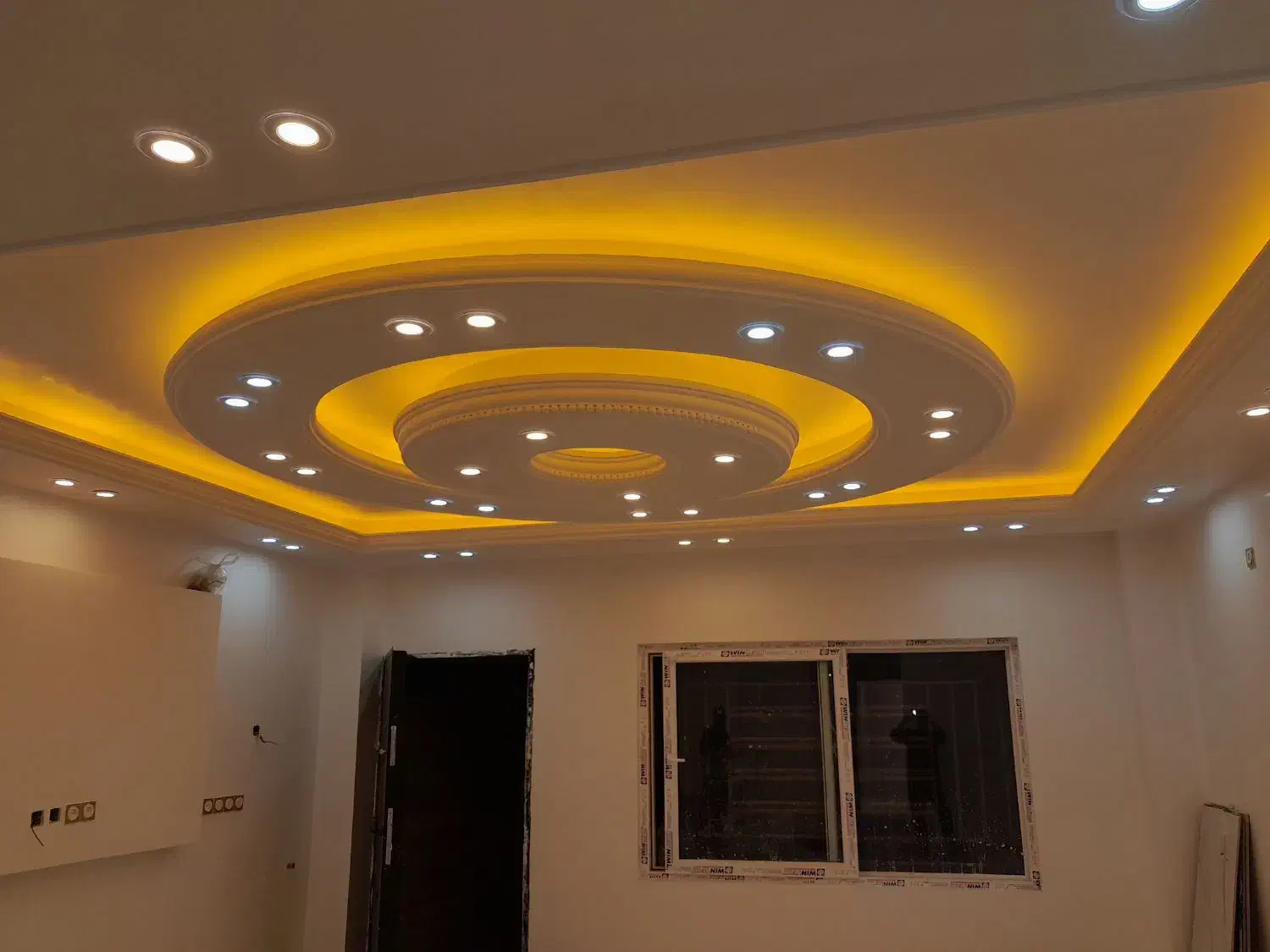 برق کار برقکار برقکاری برقکش نصب آیفون تلویزیون|خدمات پیشه و مهارت|آزادشهر, |دیوار