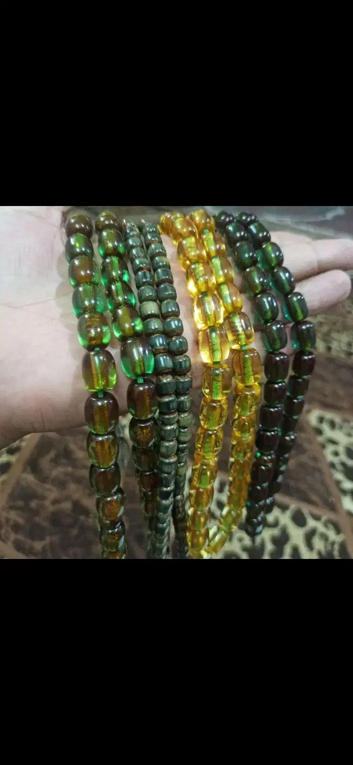 تسبیح سندلوس|کلکسیون اشیاء عتیقه|خرم‌آباد, |دیوار